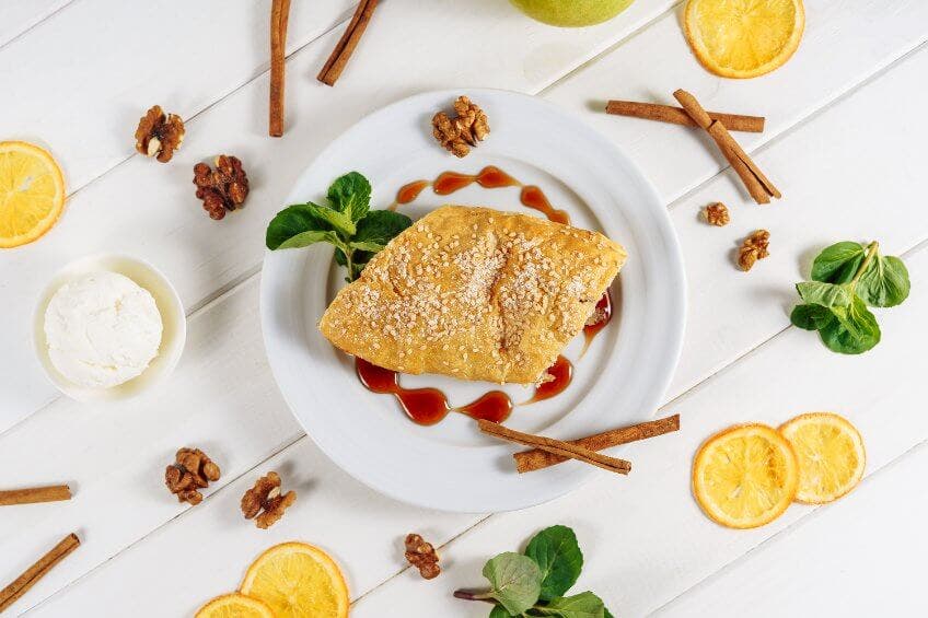 Pastelitos de hojaldre con crema pastelera