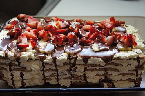 Receta de brownie pizza de banana split