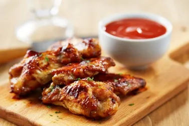Pollo con salsa sriracha