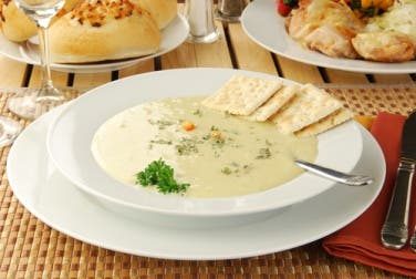 Aprende a cocinar sopa de crema de pollo