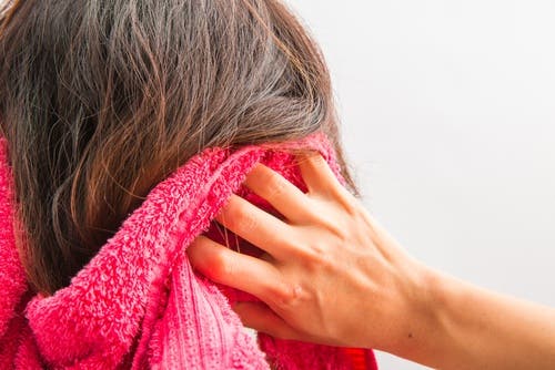 10 Tips caseros para potenciar el crecimiento del cabello