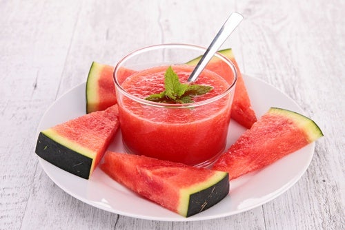 5 alimentos que te ayudarán a combatir y a eliminar las grasas saturadas