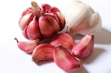 Ajo morado para prevenir problemas ginecológicos