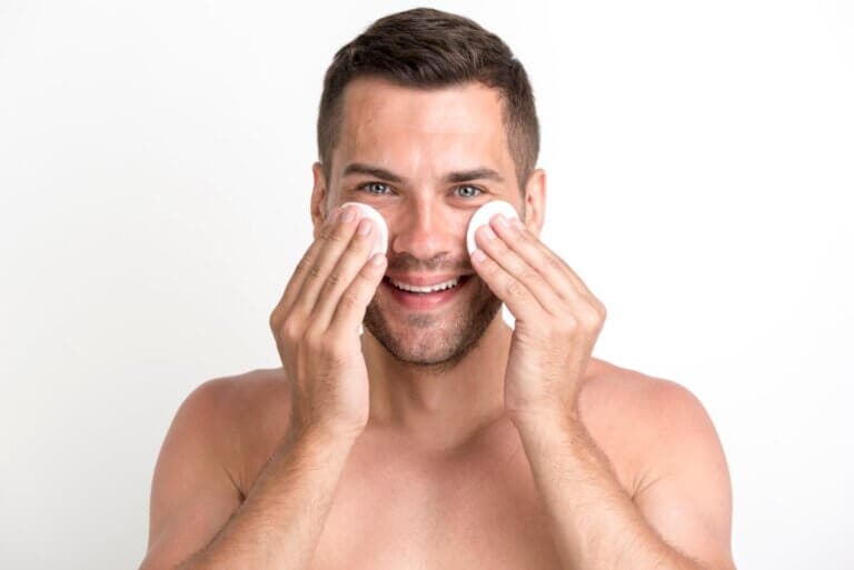 Limpieza facial casera para rejuvenecer cutis
