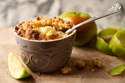 Pudin de pan y manzana al microondas