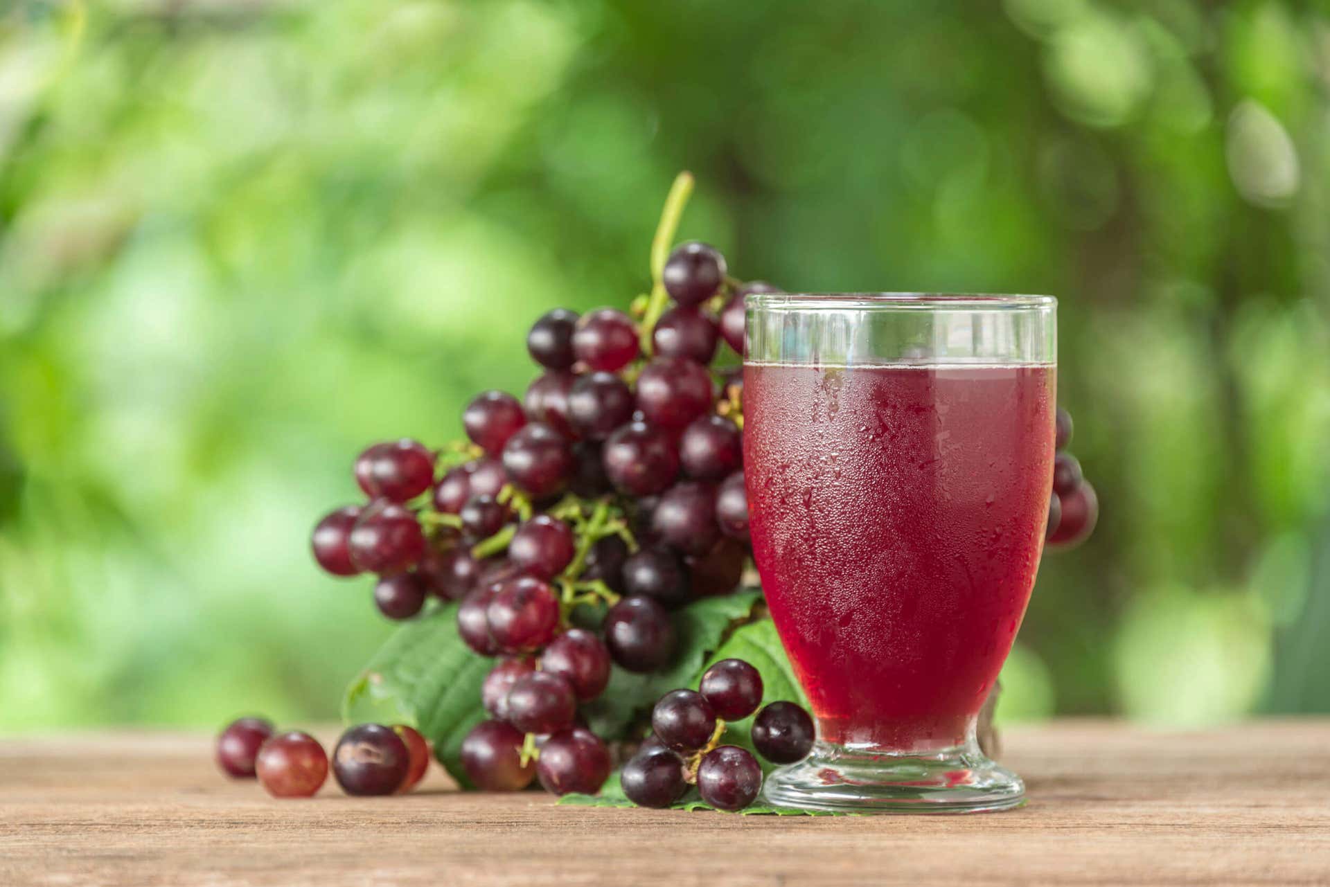 Las uvas forman parte de las frutas demasiado maduras que se pueden aprovechar.