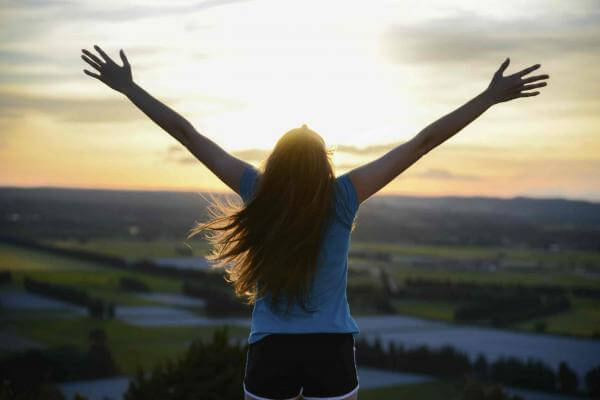 Cómo tomar una actitud positiva frente a una situación adversa