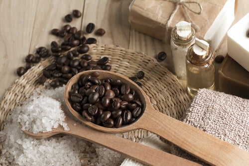Mezcla perfecta para mejorar tu circulación: el café, la sal y el aceite de coco
