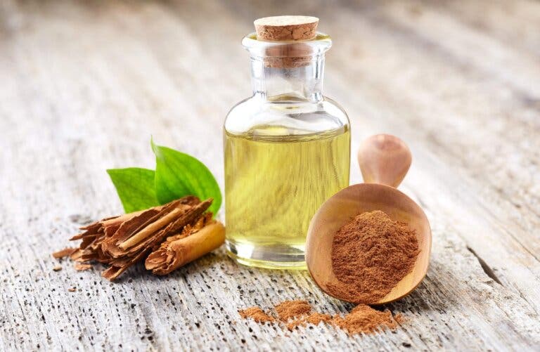 ¿El aceite de canela sirve para bajar de peso?