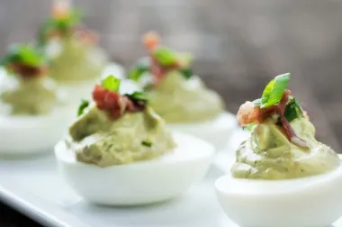 huevos rellenos