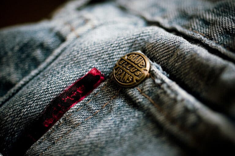 Cómo cuidar tus jeans o pantalones vaqueros para que estén estupendos