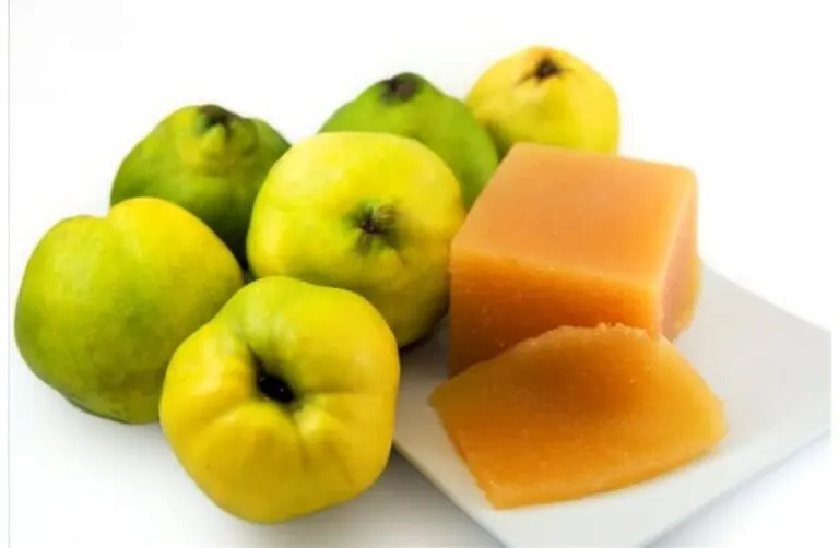 Membrillo para combatir calambres y dolores de estómago