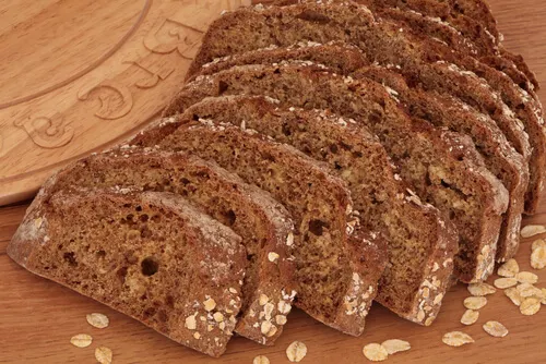Pan de molde casero de avena