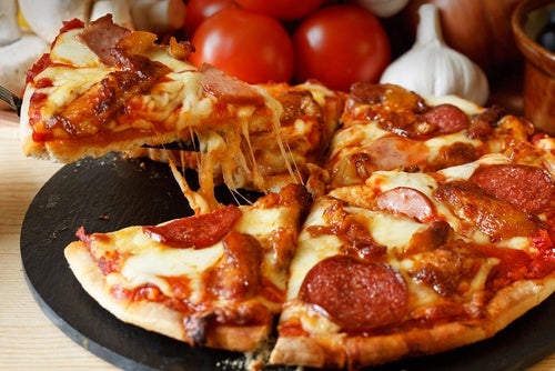Pizza hot dog