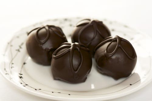 Receta-de-trufas-de-chocolate-tradicionales