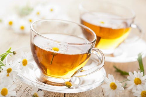 Infusión de manzanilla para aliviar la sequedad vaginal