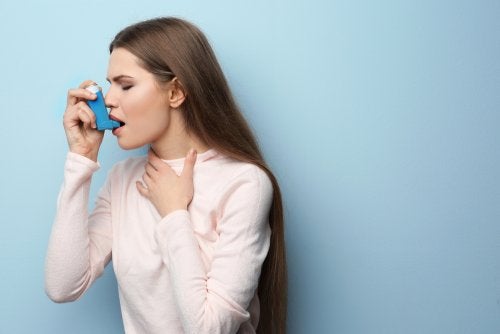 Mujer con asma