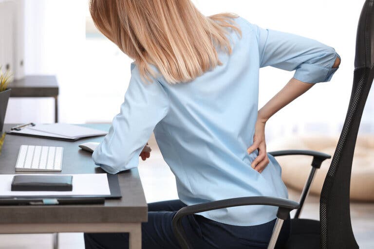 Tratamiento natural para la lumbalgia: 3 consejos básicos