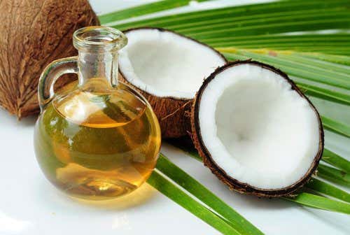 Aceite de coco para combatir la celulitis