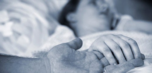 6 cosas que debes tener en cuenta si amas a alguien con dolor crónico