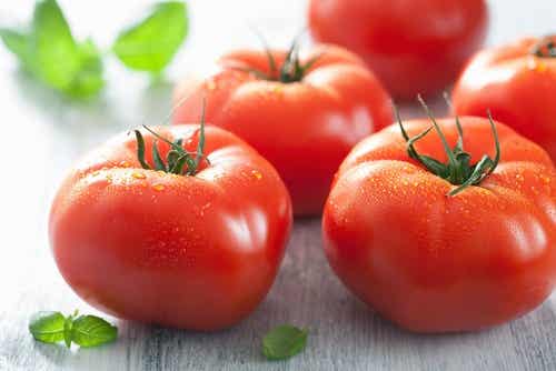 Los nutrientes del tomate