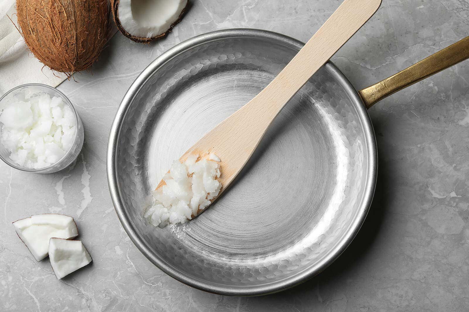 11 usos que le puedes dar al aceite de coco en tu cocina