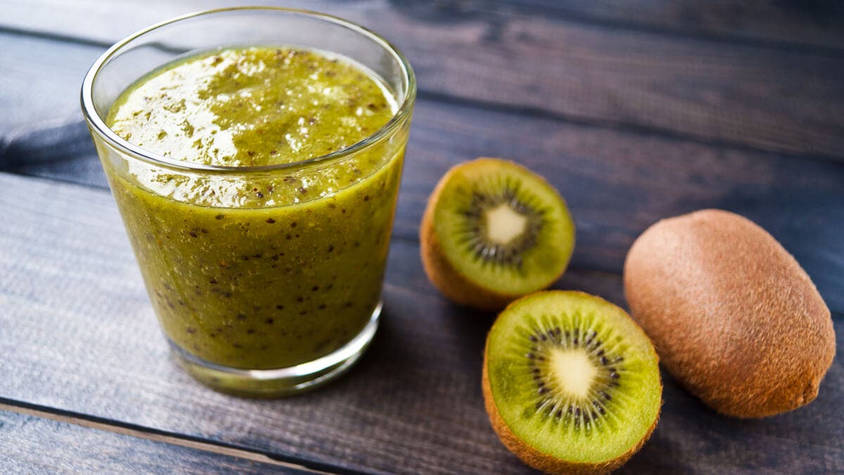 Licuados con kiwi para el colon.