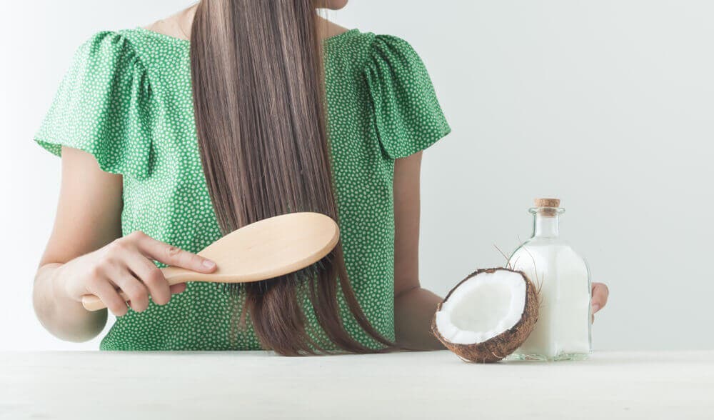 Reparar el cabello maltratado por el cloro.