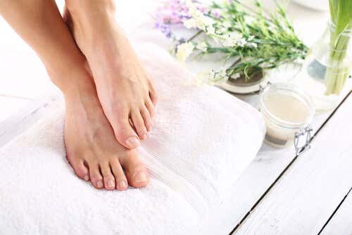5 remedios caseros para aliviar la sequedad en los pies