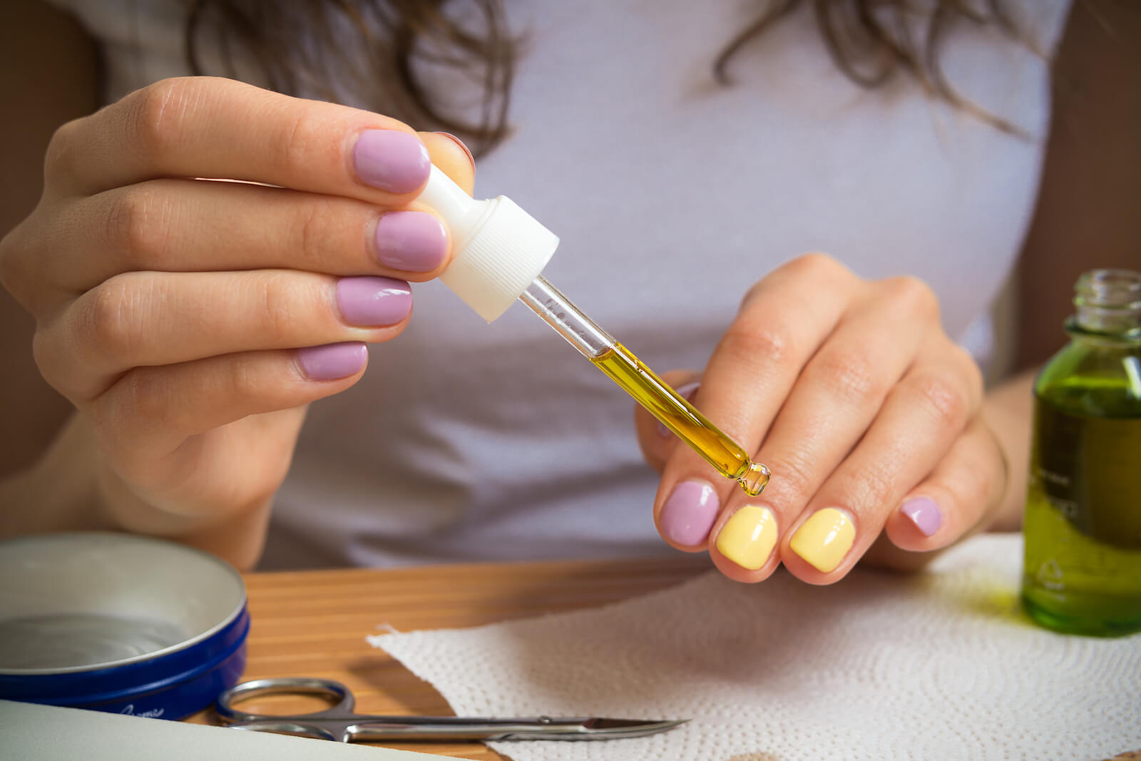 9 tratamientos caseros para fortalecer las uñas débiles