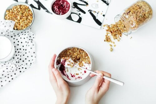 ¿Cómo cuidar de la flora intestinal para proteger el colon?