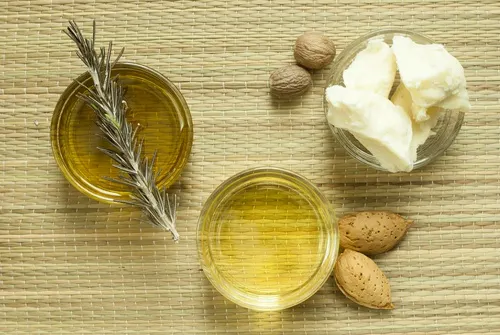 Crema nutritiva de manteca de karité y aceites