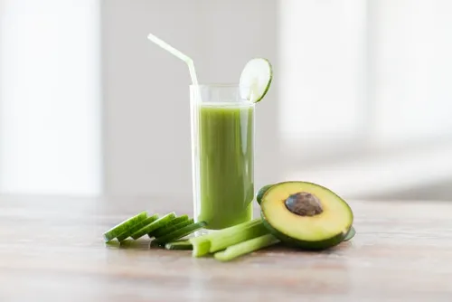Cómo preparar jugos verdes