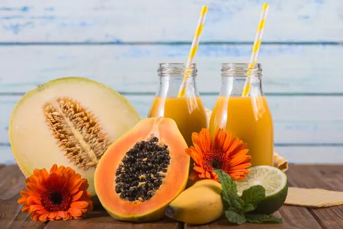 Remedio con papaya para la distensión abdominal