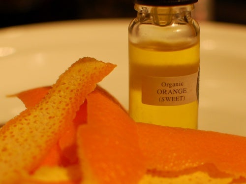 aceite de naranja para tratar hongos en las uñas 2