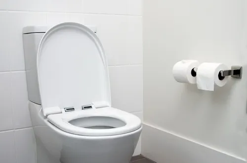 consejos para usar baños públicos