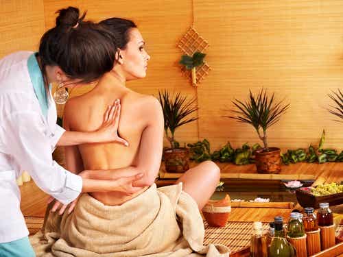 El masaje tailandés activa la irrigación sanguínea.