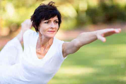 Podczas menopauzy musisz ćwiczyć, uniknąć przybierania na wadze