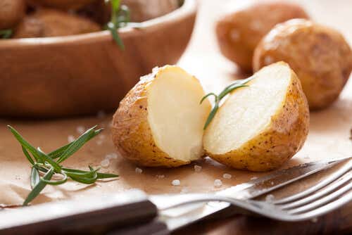 Some potatoes.