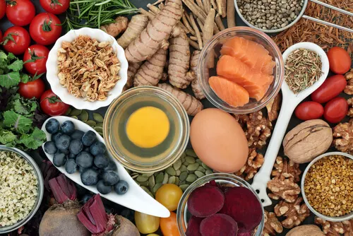 Alimentos con nutrientes esenciales para el organismo.