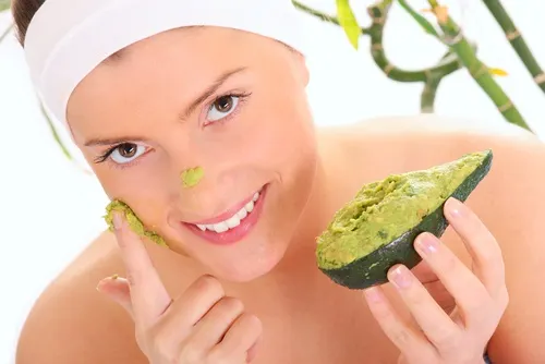 Aguacate y leche de avena