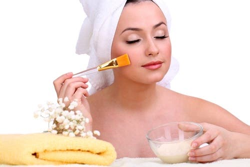 Crema natural para atenuar las manchas