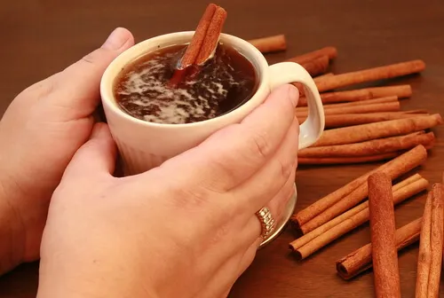 Té negro con canela