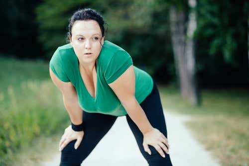 Ejercicio intenso a intervalos para combatir la obesidad tiroidea