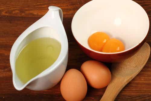 Mascarilla de huevo y vinagre