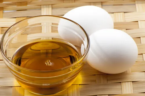 Mascarillas de huevo y miel para el cabello