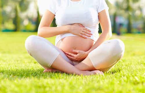 Por qué la alerta es mayor para las mujeres embarazadas