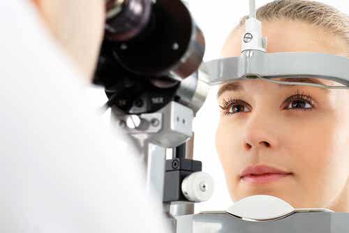consulta oftalmológica