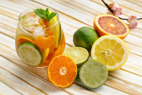 5 frutas que contienen vitamina C