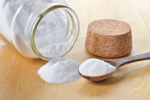 7 buenas razones para utilizar bicarbonato de sodio para la piel y el cabello